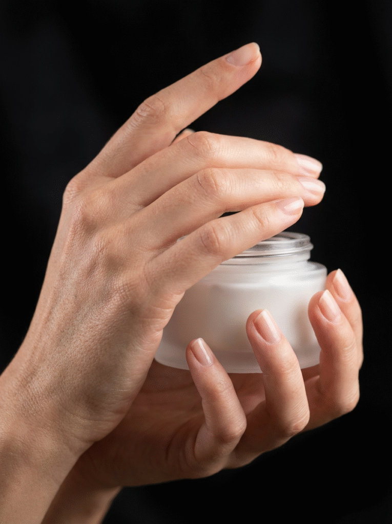 Maniküre_Marion_Schröttner